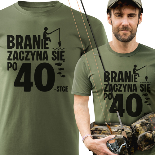 Koszulka wędkarska khaki z nadrukiem - BRANIE ZACZYNA SIĘ PO 40-stce